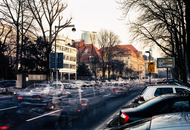 Cecilienallee
