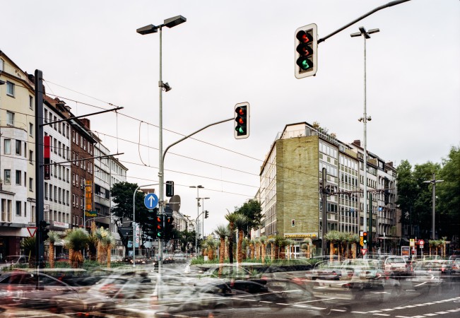 Mittelamerikanische Verkehrsinseln von Tita Giese, Stresemannplatz #3