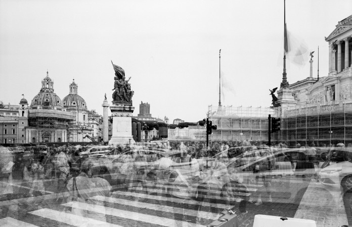 Vor dem Monumento a Vittorio Emanuele II