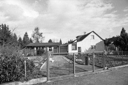 Seitenansicht eines Spiegel-Entwurfs. Dieses Haus mußte einem Neubau weichen.