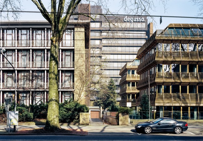 links: Drahthaus, Kaiserswerther Straße